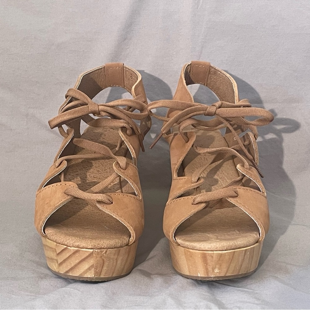 Cordani Zira Platform Sandal - Picture 4 of 7